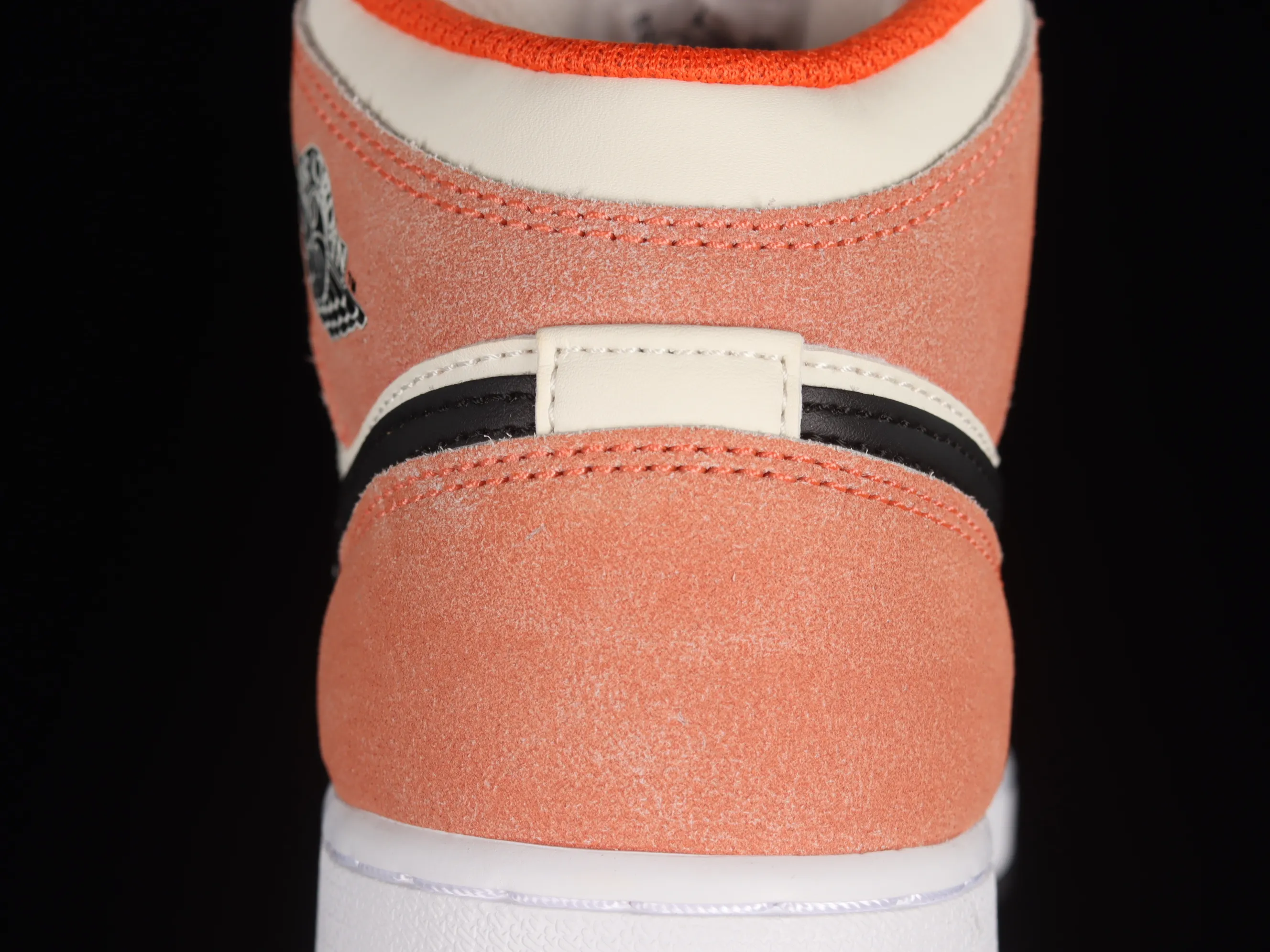 All categories Air Jordan Jordan series basketball shoes Air Jordan 1 High G version pure original Air Jordan 1 Mid GS "Orange Suede" AJ1 Joe 1 orange suede mid-top basketball shoes DV1336-800
